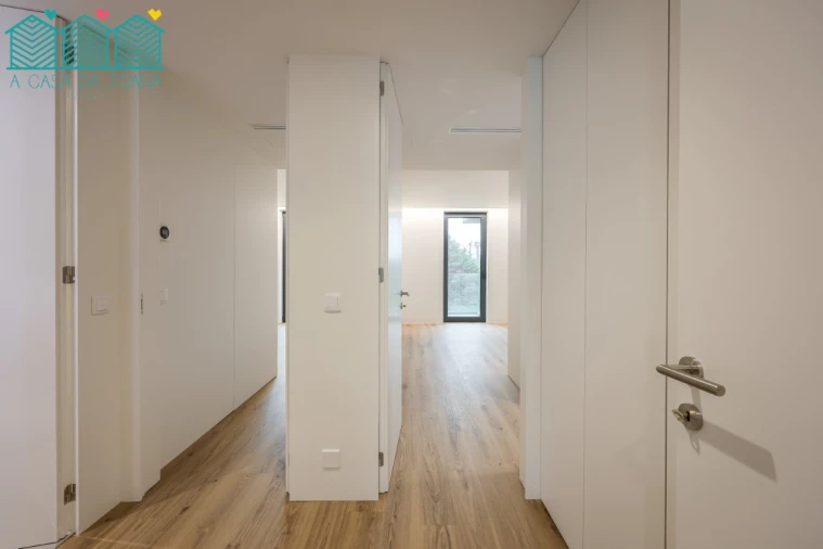 Apartamento T4 para Venda em Glória e Vera Cruz Foto 35