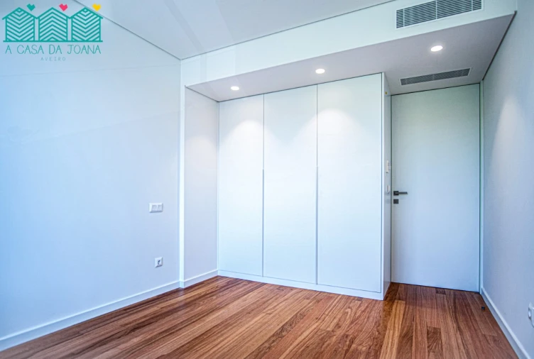 Moradia T4 para Venda em Glória e Vera Cruz Foto 26