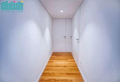 Moradia T4 para Venda em Glória e Vera Cruz