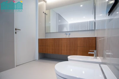 Moradia T4 para Venda em Glória e Vera Cruz