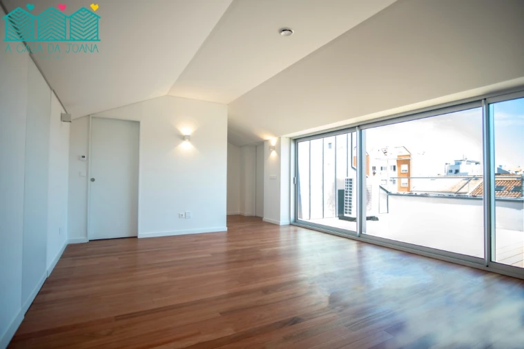 Moradia T4 para Venda em Glória e Vera Cruz Foto 10