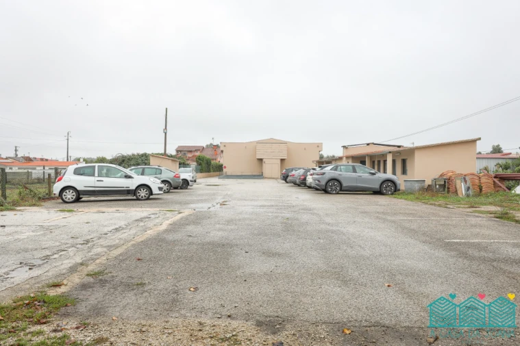 Moradia T4 para Venda em Trofa, Segadães e Lamas do Vouga Foto 28