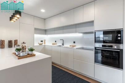 Apartamento T4 para Venda em Glória e Vera Cruz