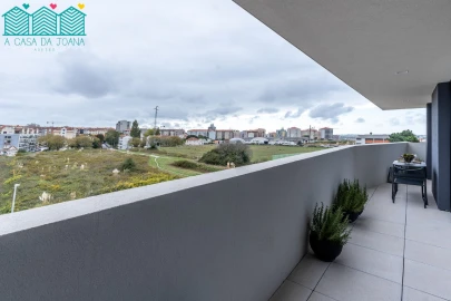 Apartamento T4 para Venda em Glória e Vera Cruz