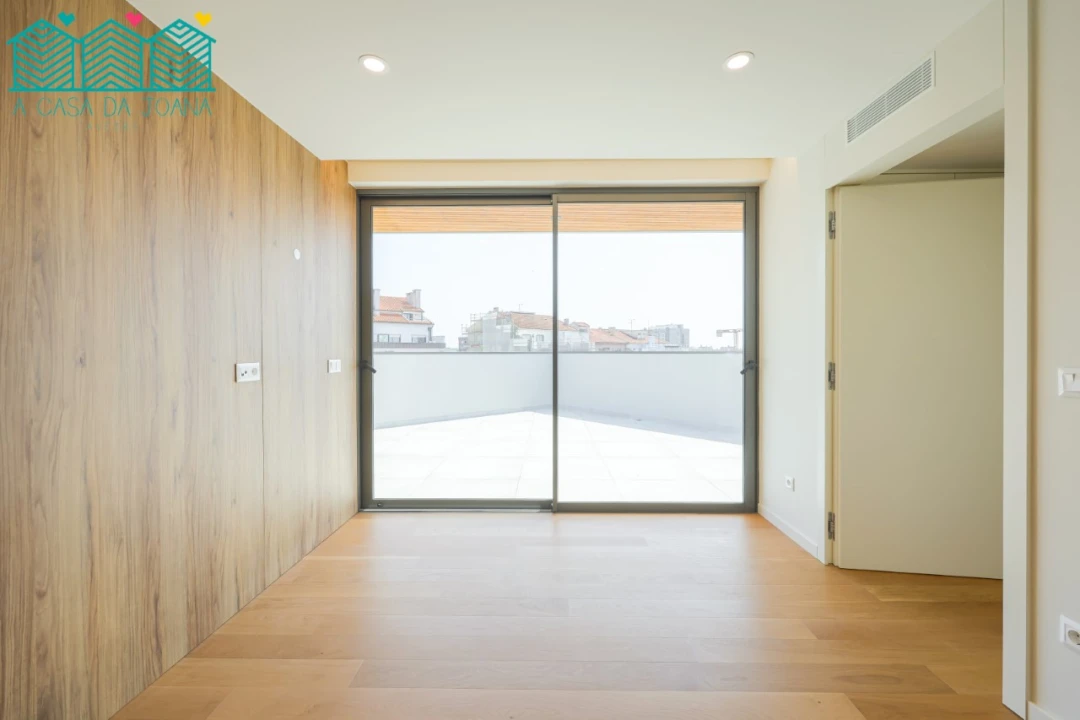 Apartamento T3 para Venda em Glória e Vera Cruz Foto 31