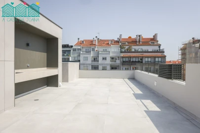 Apartamento T3 para Venda em Glória e Vera Cruz