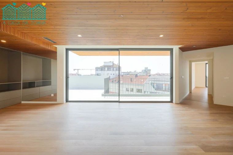 Apartamento T3 para Venda em Glória e Vera Cruz Foto 11
