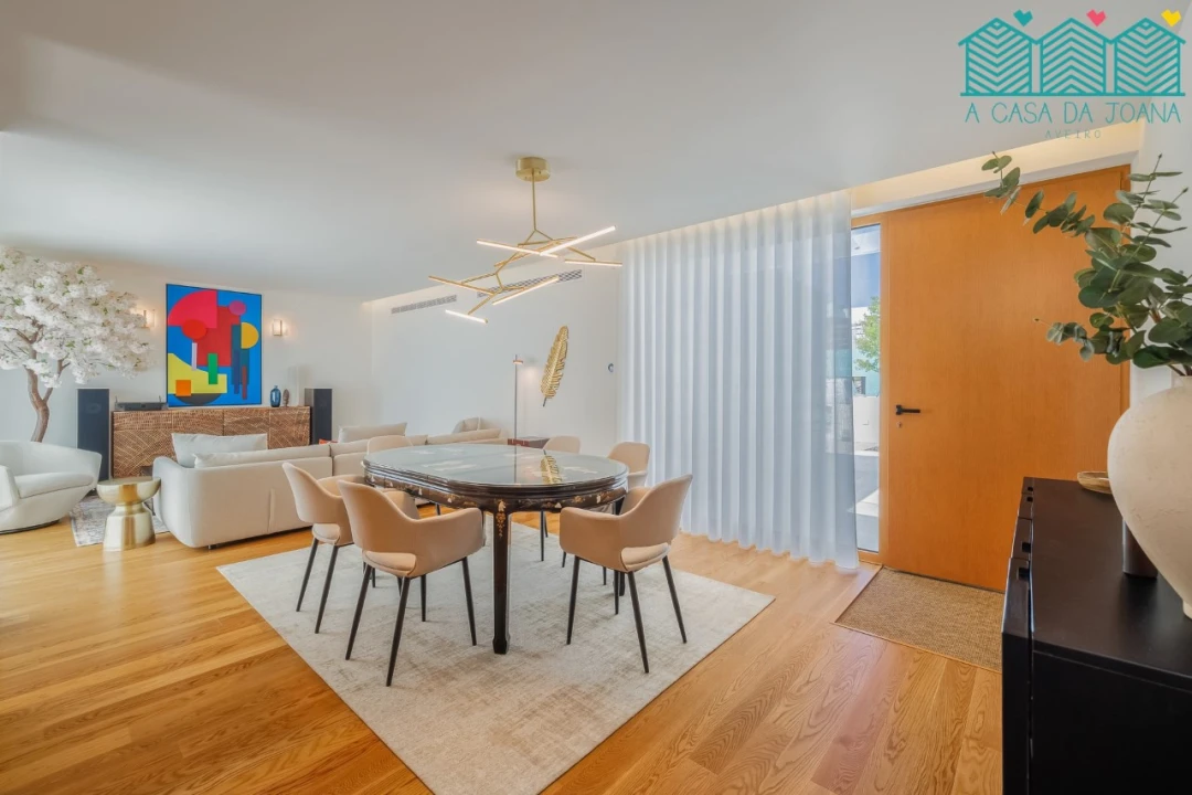 Moradia T4 para Venda em Esgueira Foto 1