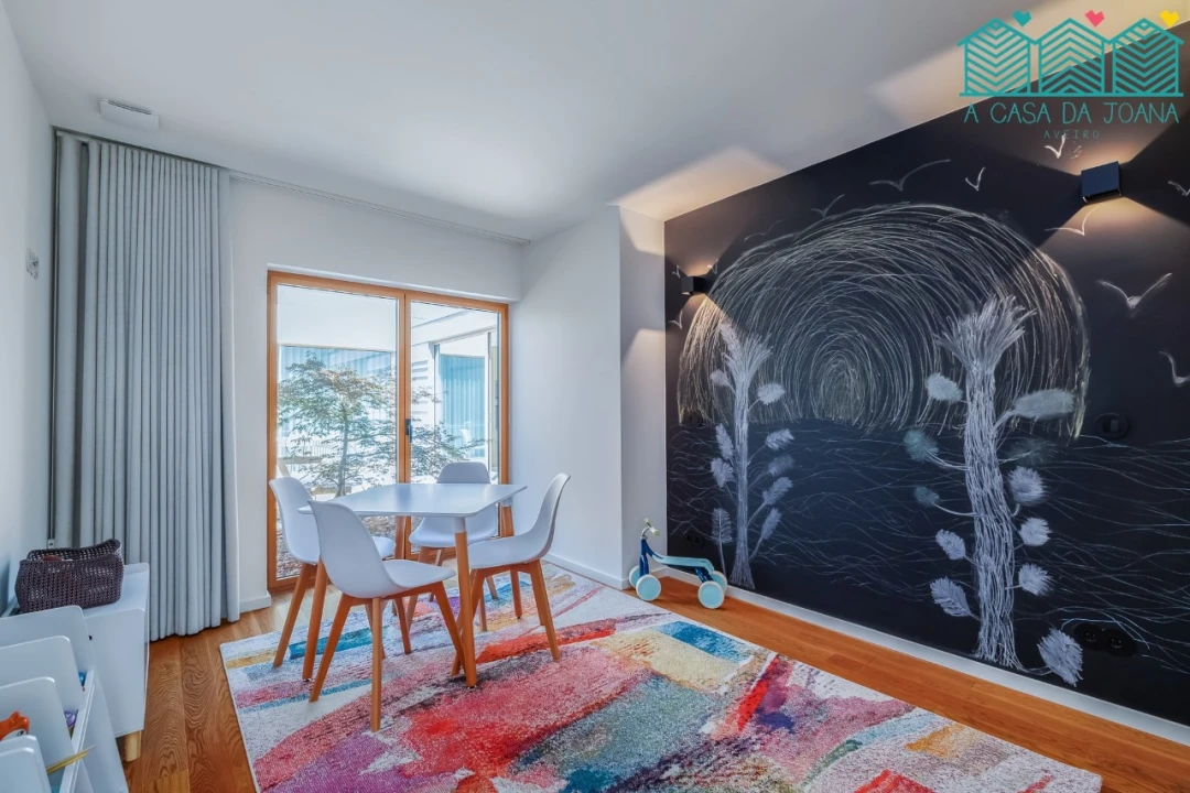 Moradia T4 para Venda em Esgueira Foto 4