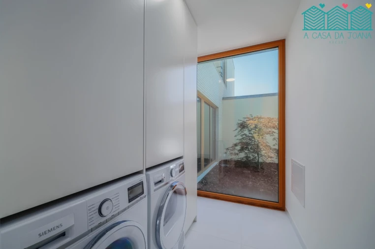 Moradia T4 para Venda em Esgueira Foto 9