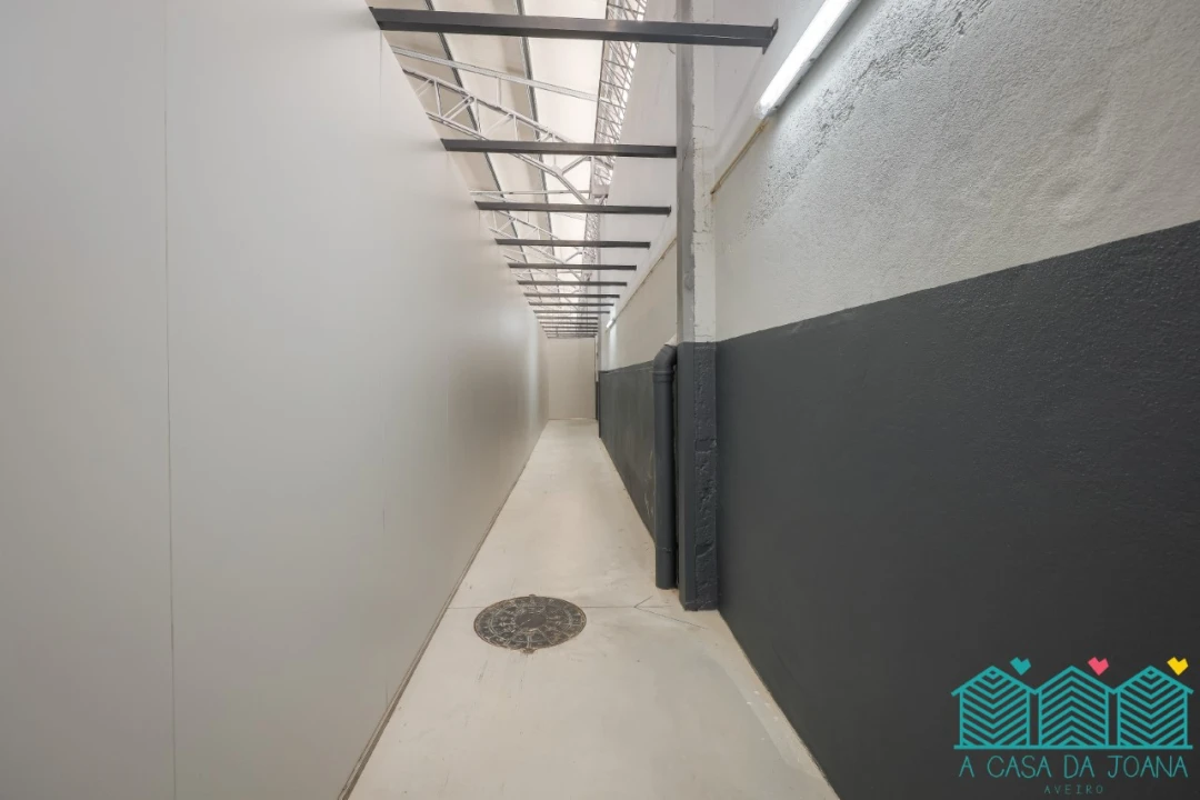 Armazém para Arrendamento em Oliveira do Bairro Foto 16