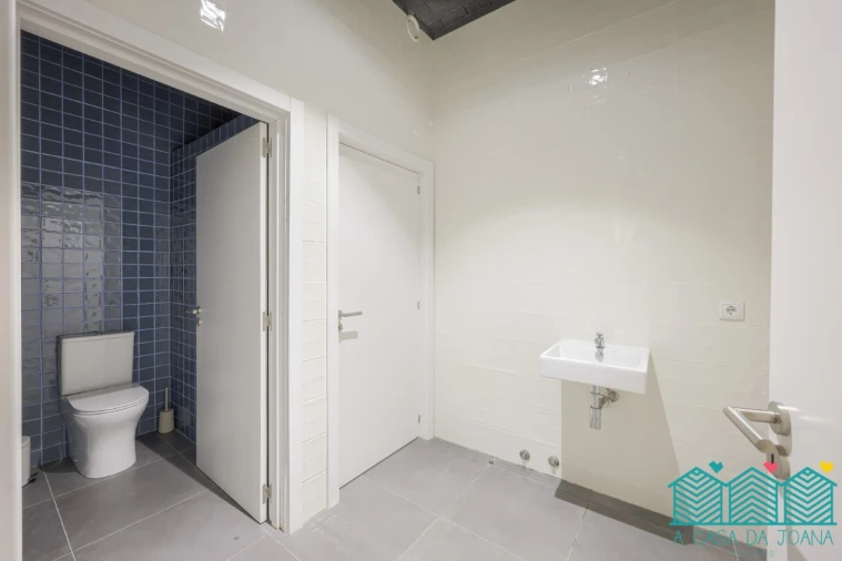 Armazém para Arrendamento em Oliveira do Bairro Foto 22