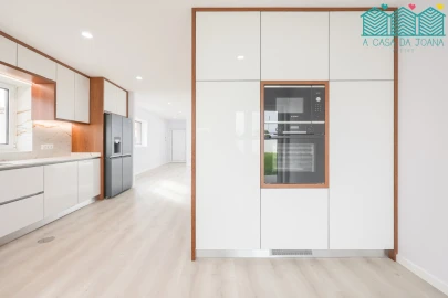 Moradia T4 para Venda em Aradas