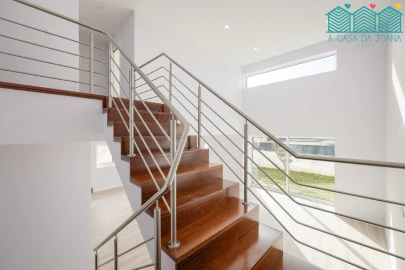 Moradia T4 para Venda em Aradas