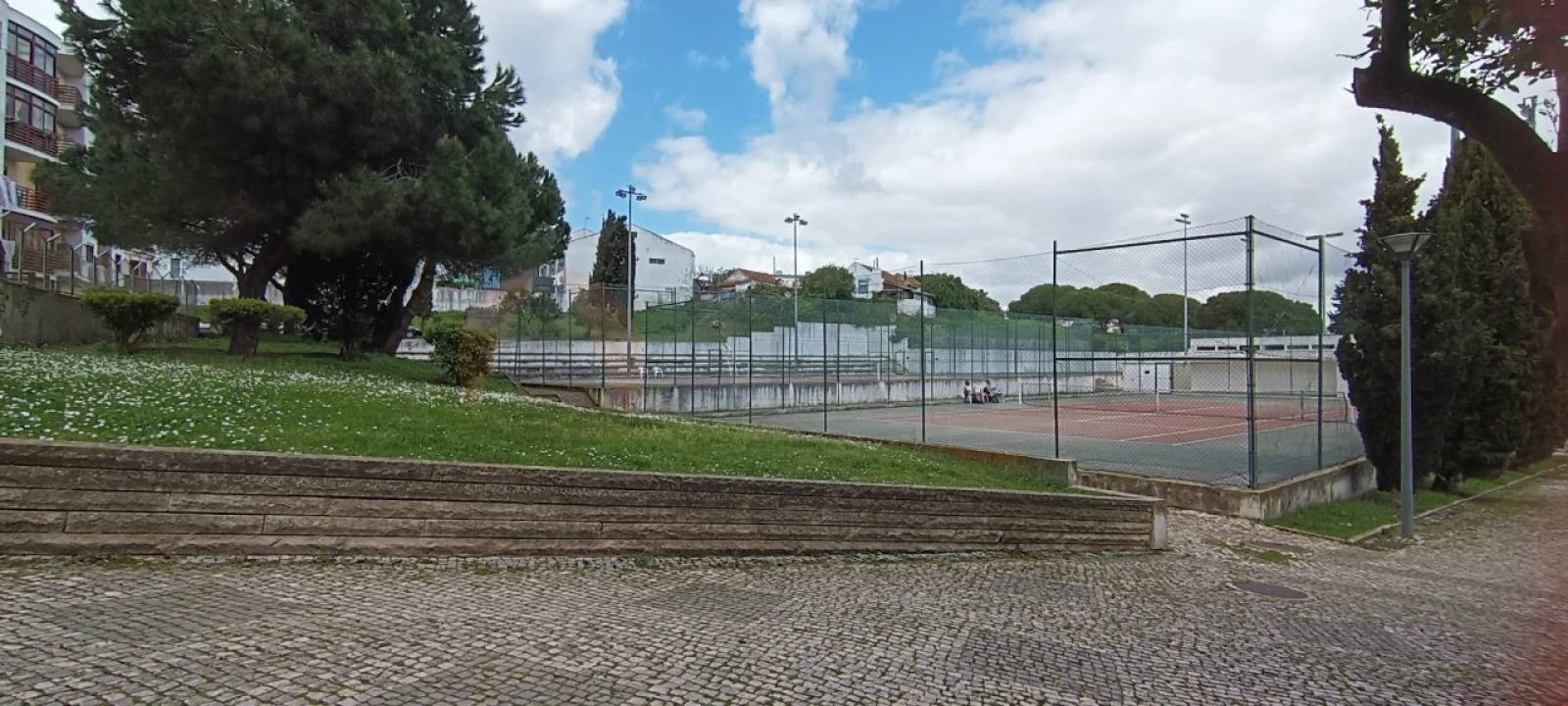 Apartamento T4 para Venda em Laranjeiro e Feijó Foto 11