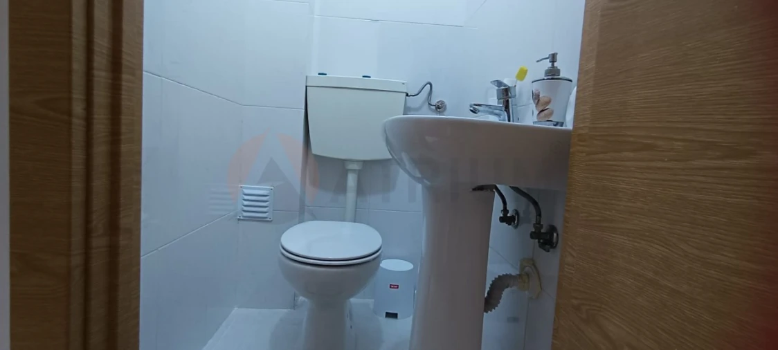 Apartamento T4 para Venda em Laranjeiro e Feijó Foto 6