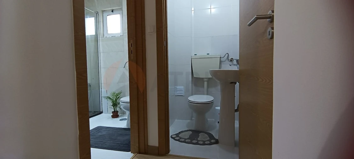 Apartamento T4 para Venda em Laranjeiro e Feijó Foto 9