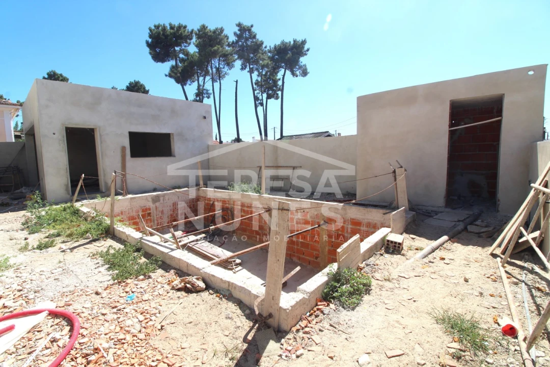 Moradia T5 para Venda em Azeitão (São Lourenço e São Simão) Foto 18