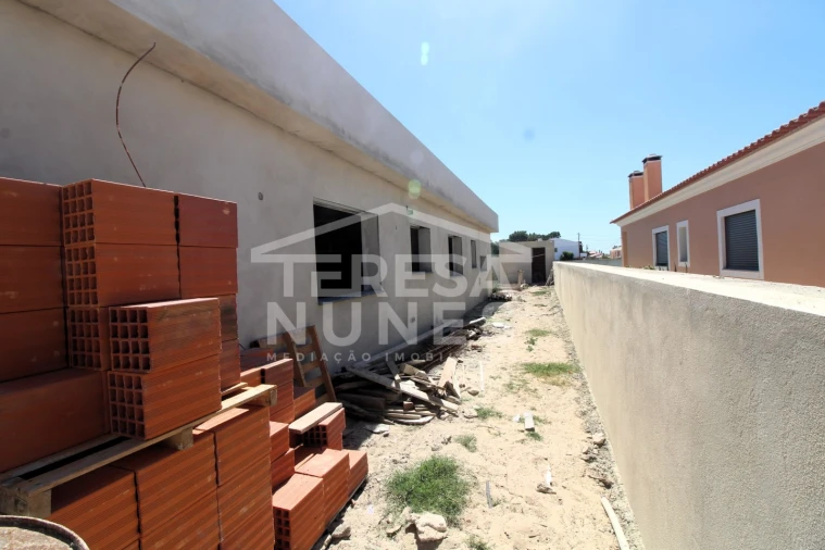 Moradia T5 para Venda em Azeitão (São Lourenço e São Simão) Foto 11