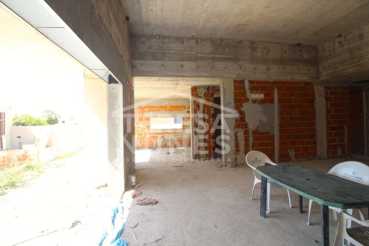 Moradia T5 para Venda em Azeitão (São Lourenço e São Simão) Foto 15