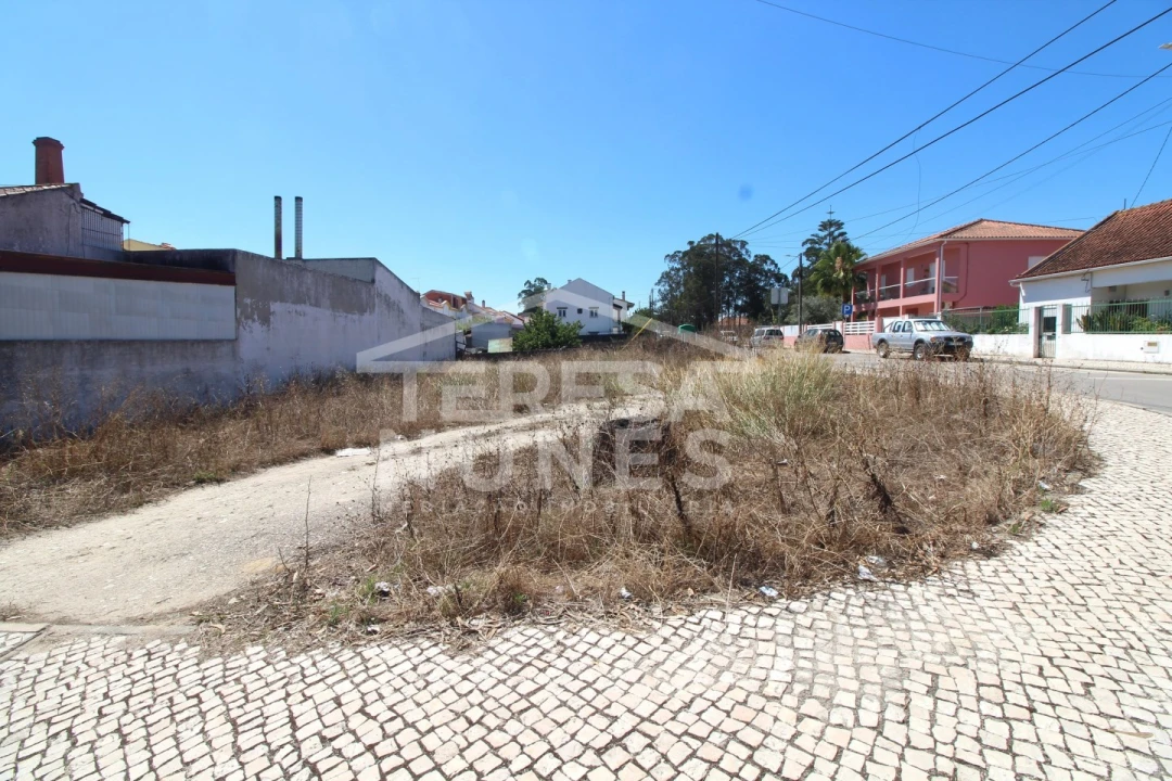Terreno para Venda em Quinta do Conde Foto 1