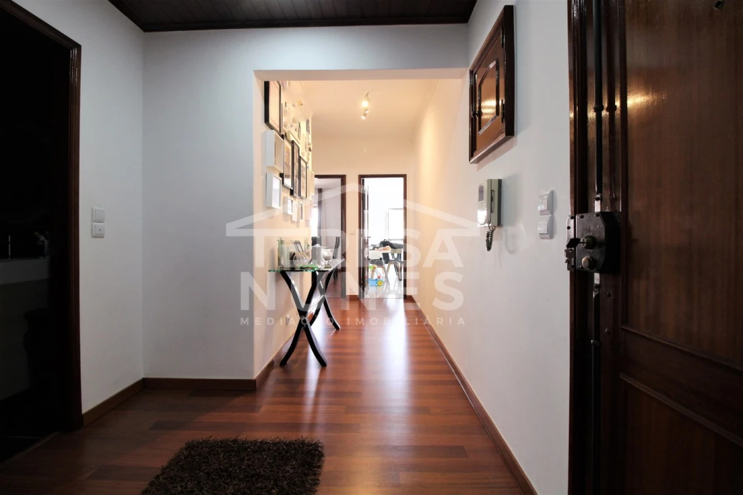 Apartamento T3 para Venda em Queluz e Belas Foto 13