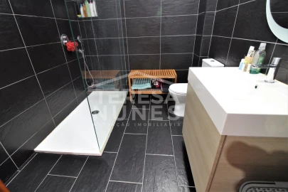 Apartamento T3 para Venda em Queluz e Belas