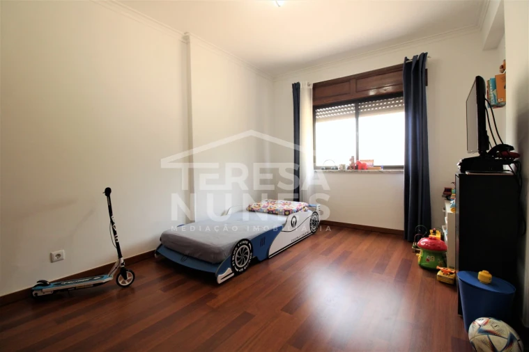 Apartamento T3 para Venda em Queluz e Belas Foto 17