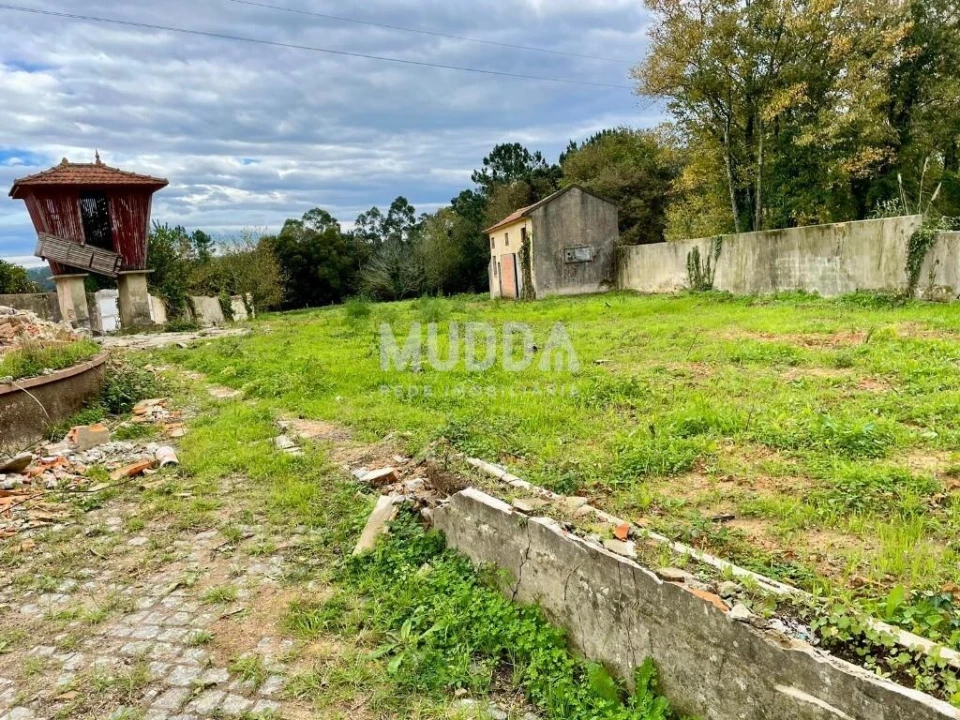 Terreno para Venda em Anta e Guetim Foto 3