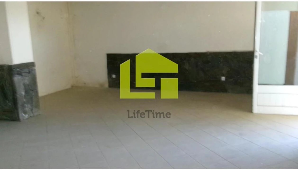 Prédio para Venda em Valongo dos Azeites Foto 15