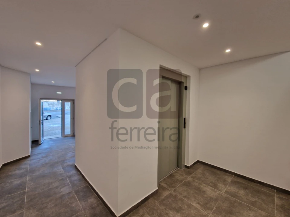 Apartamento T3 para Venda em Almeirim Foto 4