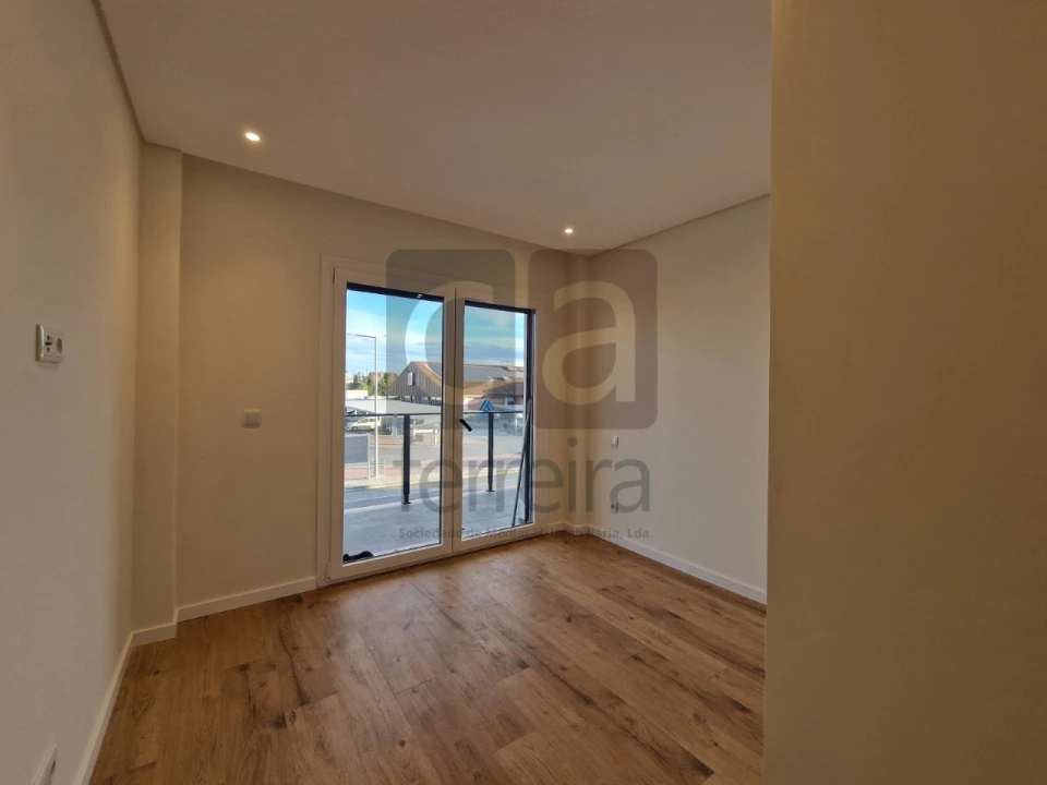 Apartamento T3 para Venda em Almeirim Foto 22