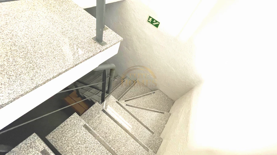 Negócio para Venda em Alvalade Foto 8