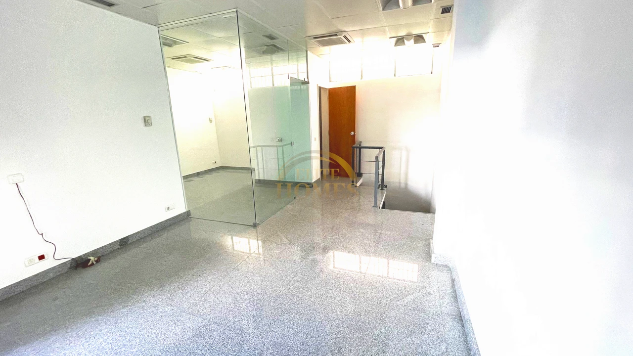 Negócio para Venda em Alvalade Foto 3