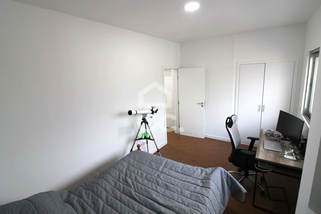 Apartamento T2 para Venda em Santa Clara Foto 12