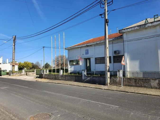 Negócio para Venda em Alcanhões Foto 1