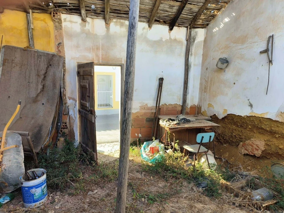 Terreno para Venda em Lagos (São Sebastião e Santa Maria) Foto 11