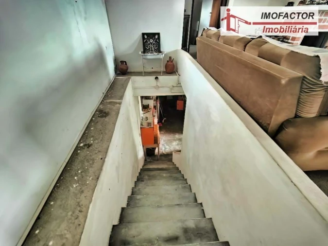 Moradia T5 para Venda em Santo Andre das Tojeiras Foto 16