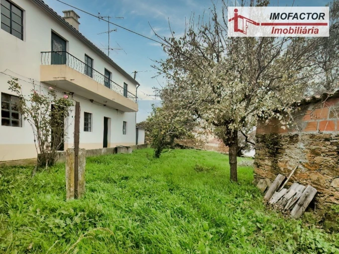 Moradia T5 para Venda em Santo Andre das Tojeiras Foto 1