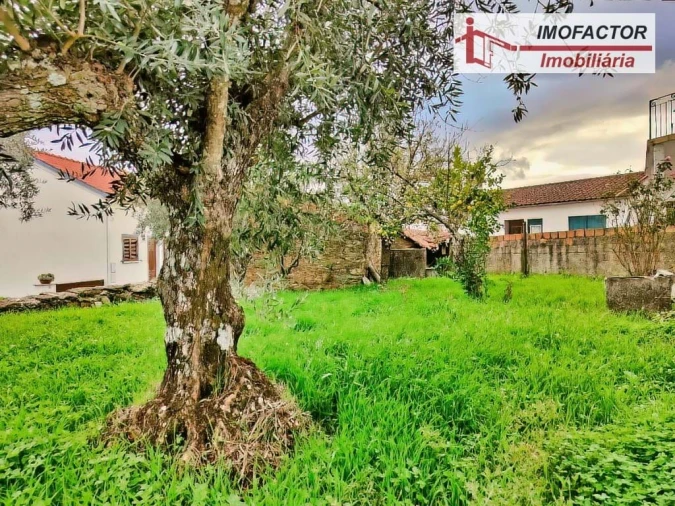 Moradia T5 para Venda em Santo Andre das Tojeiras Foto 9