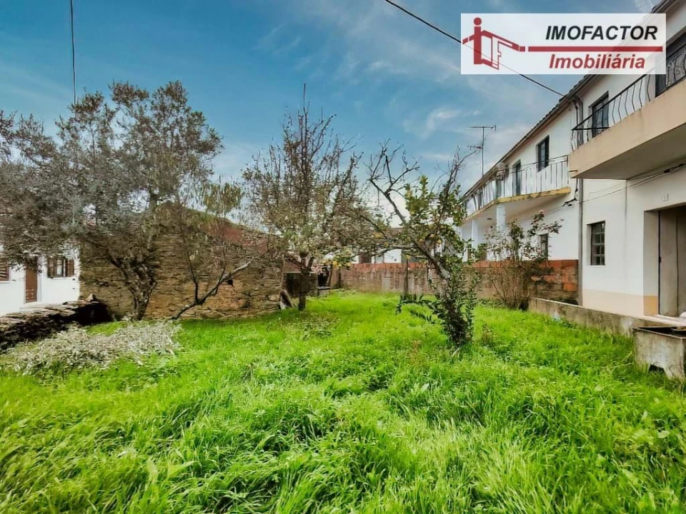 Moradia T5 para Venda em Santo Andre das Tojeiras Foto 3