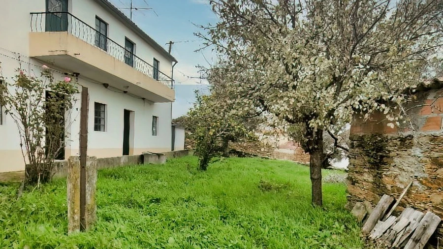 Moradia T5 para Venda em Santo Andre das Tojeiras