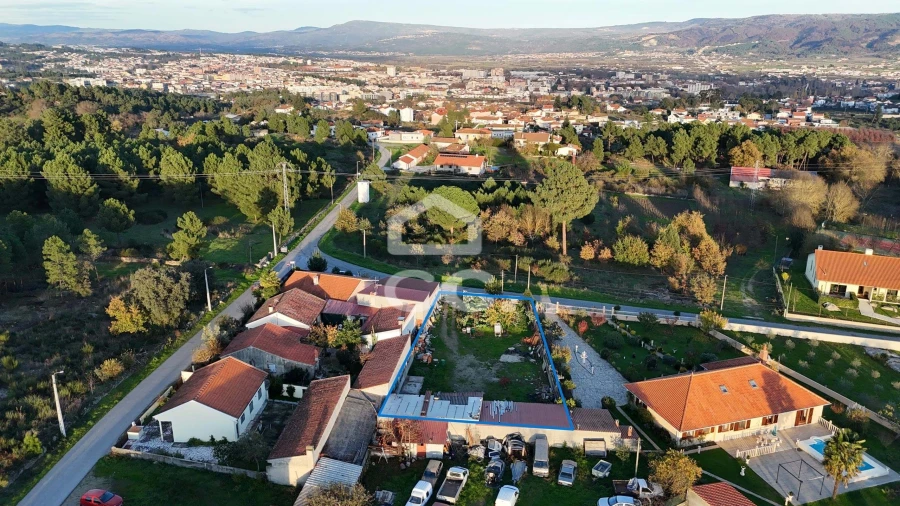 Terreno para Venda em Vale de Anta Foto 1