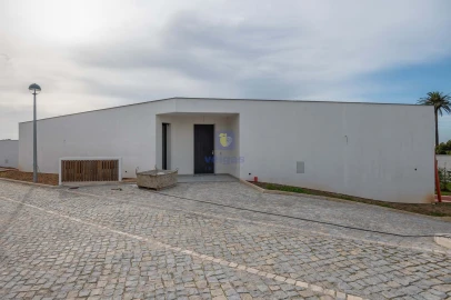 Moradia T2 para Venda em Caldas da Rainha - Santo Onofre e Serra do Bouro