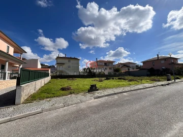 Terreno para Venda em Mangualde, Mesquitela e Cunha Alta