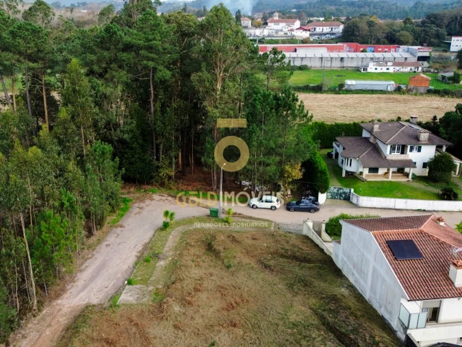Terreno para Venda em Macieira de Sarnes Foto 2