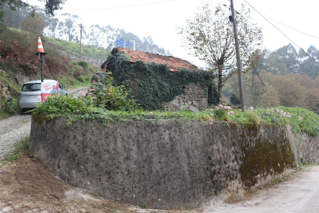 Moradia T2 para Venda em Unhão e Lordelo Foto 3