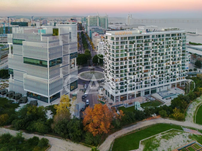 Apartamento T4 para Venda em Parque das Nações Foto 26