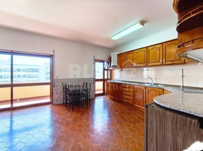 Apartamento T1 para Venda em Chafe