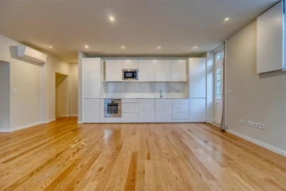 Apartamento T3 para Venda em Aldoar, Foz do Douro e Nevogilde